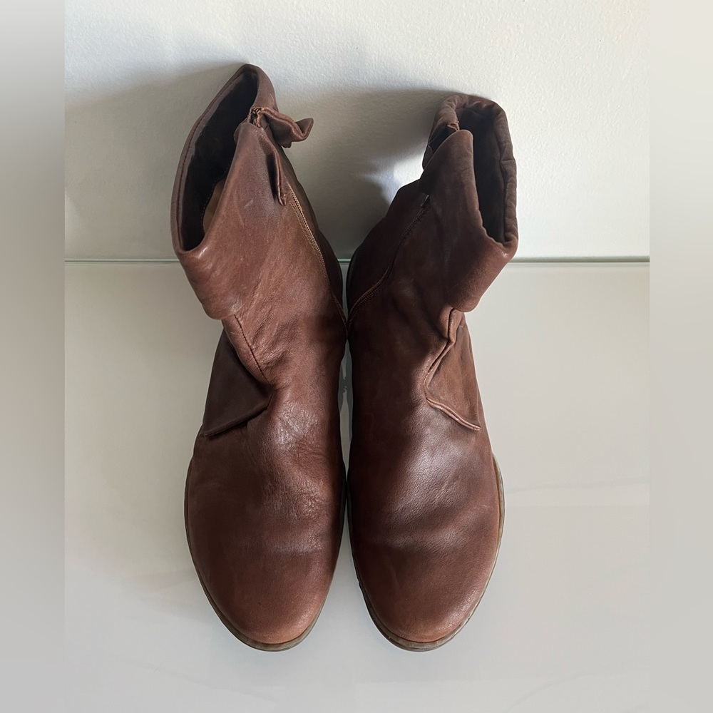 Trippen Angle Bootie, size 40, Very good condition